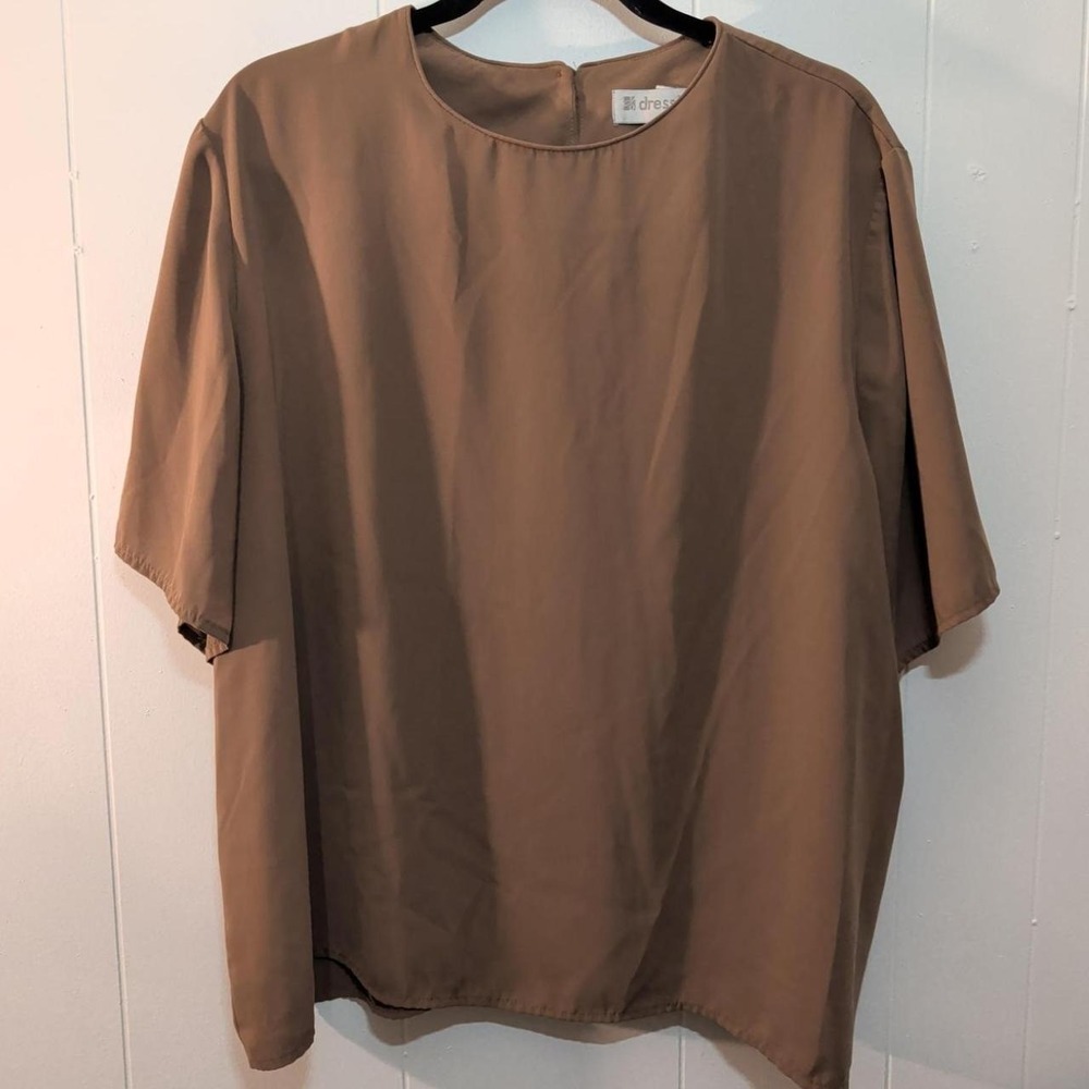 Womens Dressbarn Brown Blouse 18/20 Excellent Short Sleeve Crew Neck Keyhole